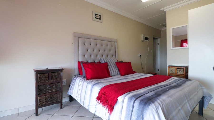 3 Bedroom Property for Sale in Dana Bay Western Cape